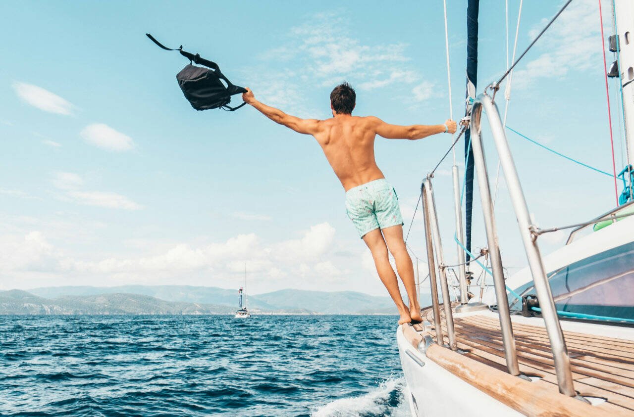 Packing your clothes for a sailing trip