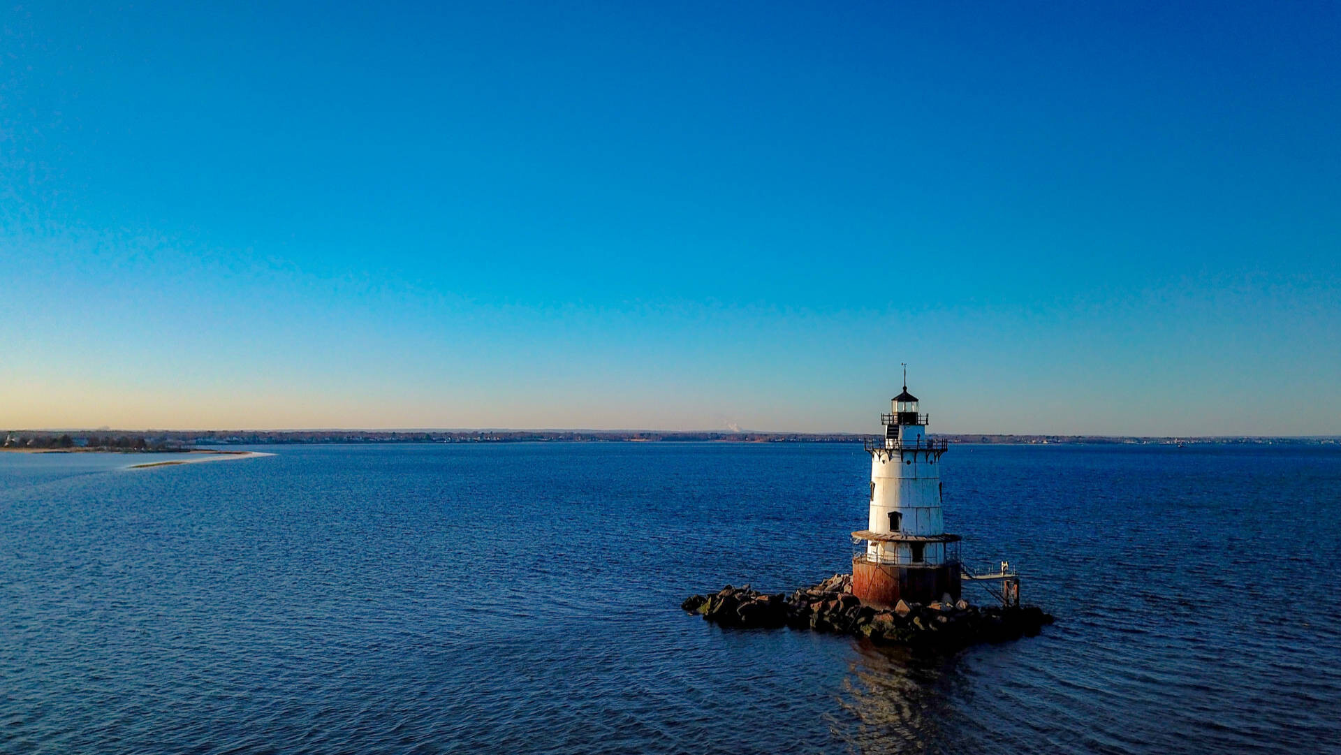 Lighthouse in Warwick USA