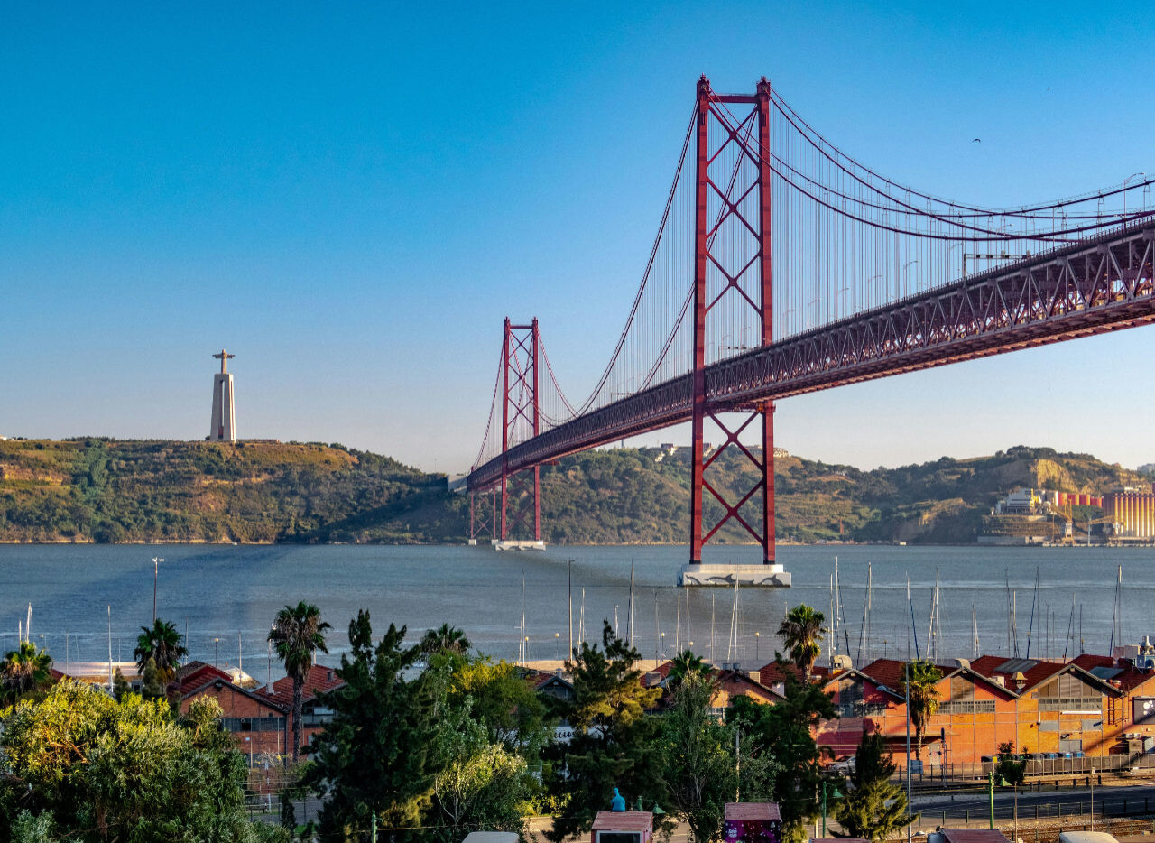 Ponte 25 de Abril, Lisbon, Portugal