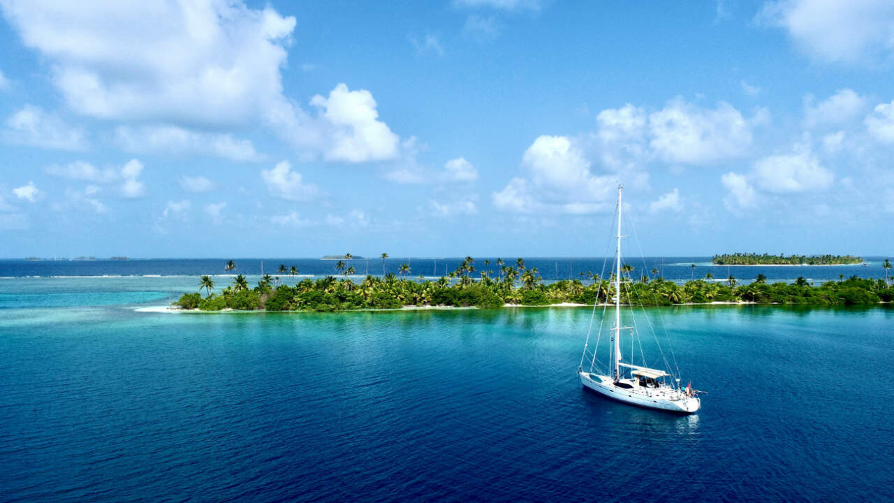 Sailing in San Blas Islands, Panama