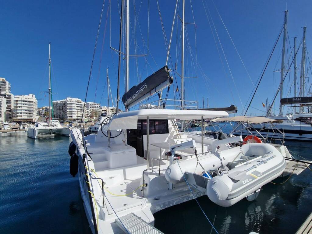 Aventura 37 Hakuna