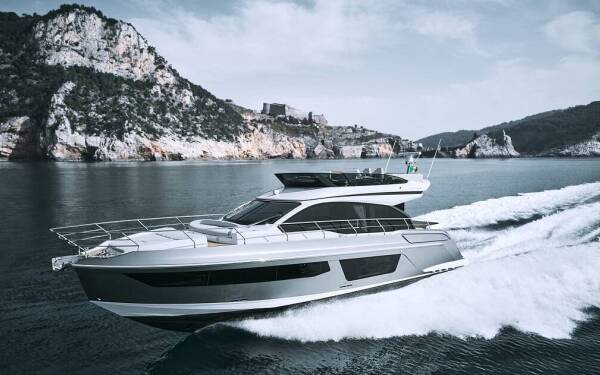 Azimut 53 White