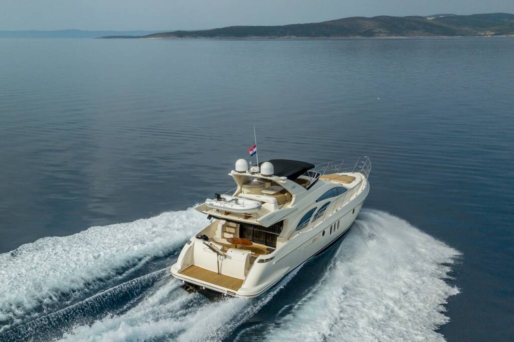 Azimut 62 Eos