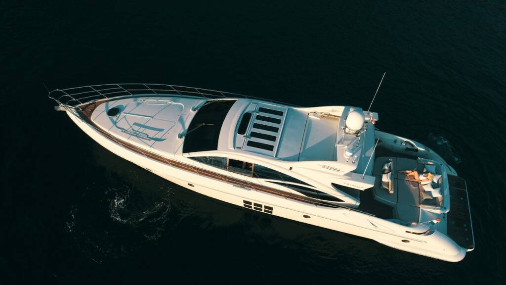 Azimut 68 M/Y Maoro