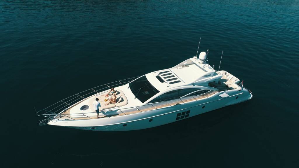 Azimut 68 M/Y Maoro