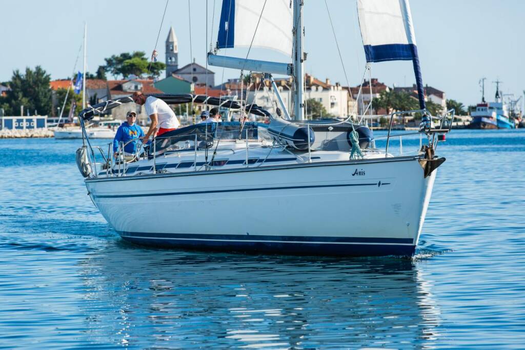 Bavaria 44 Anis