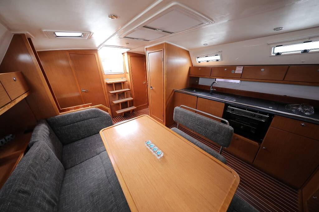 Bavaria Cruiser 40 S Silver Arrow