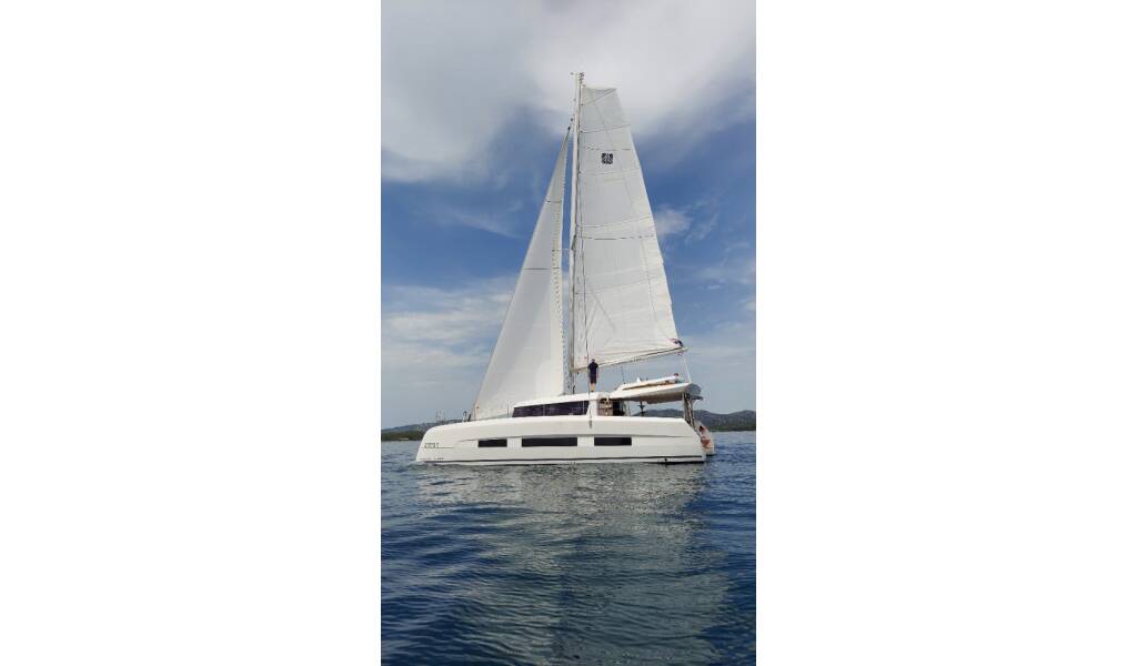 Dufour 48 Catamaran Nirvana