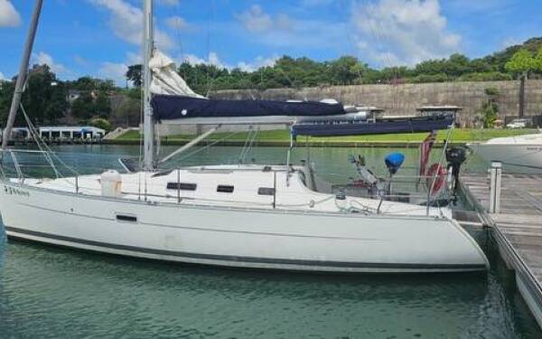 Oceanis Clipper 323 No regrets