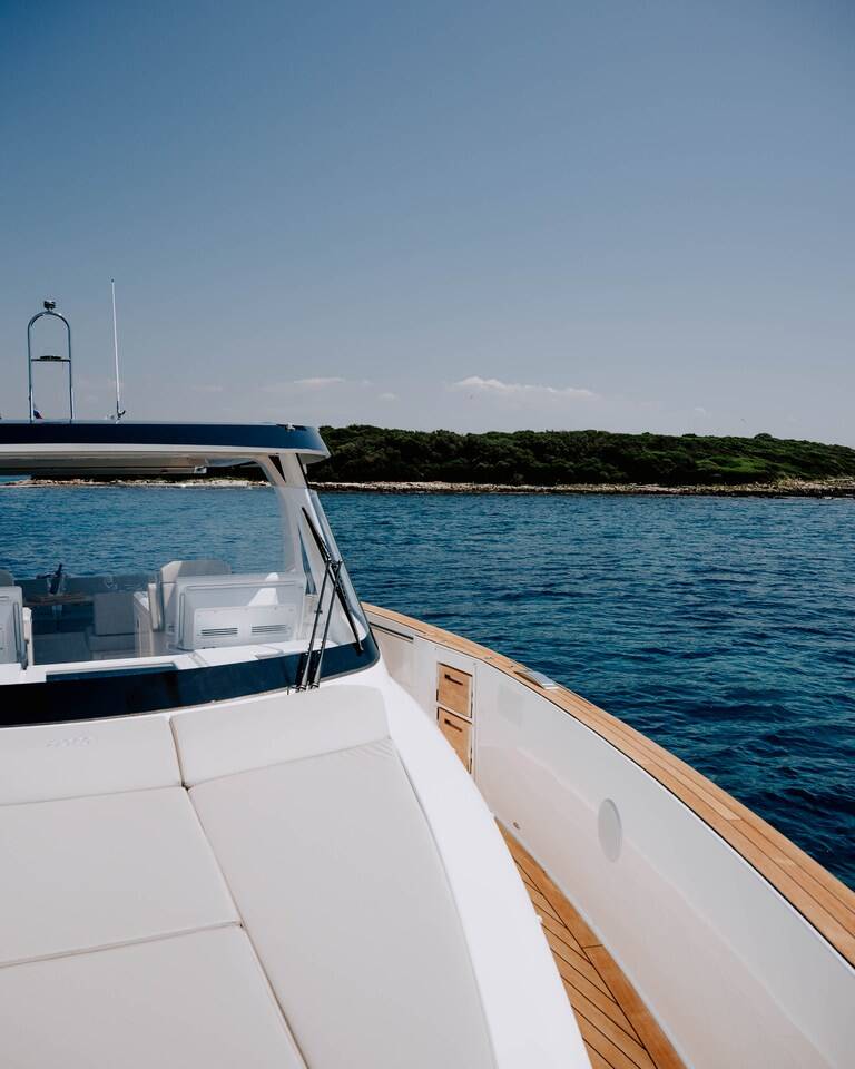 Fjord 53 XL Alb 2