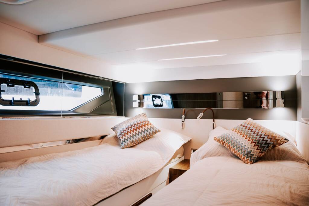 Fjord 53 XL Alb 2
