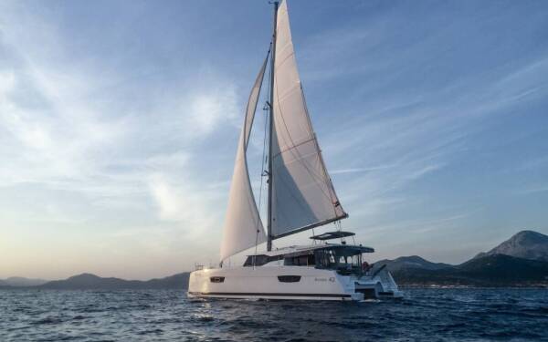 Fountaine Pajot Astrea 42 Wave