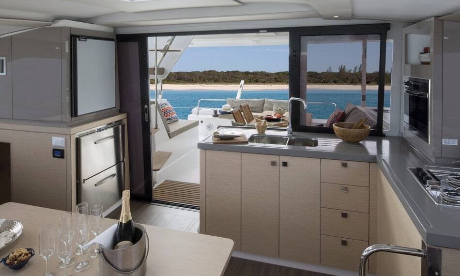 Fountaine Pajot Lucia 40 MARINELO II