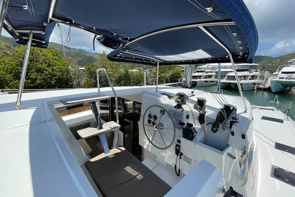 Fountaine Pajot Lucia 40 Admira