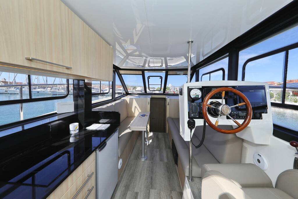 Futura 40 Grand Horizon Batu