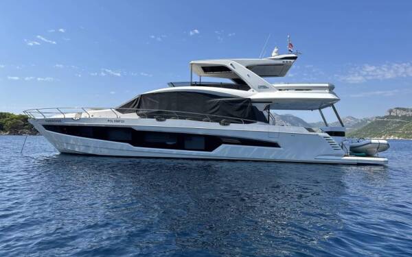 Galeon 680 Paradise