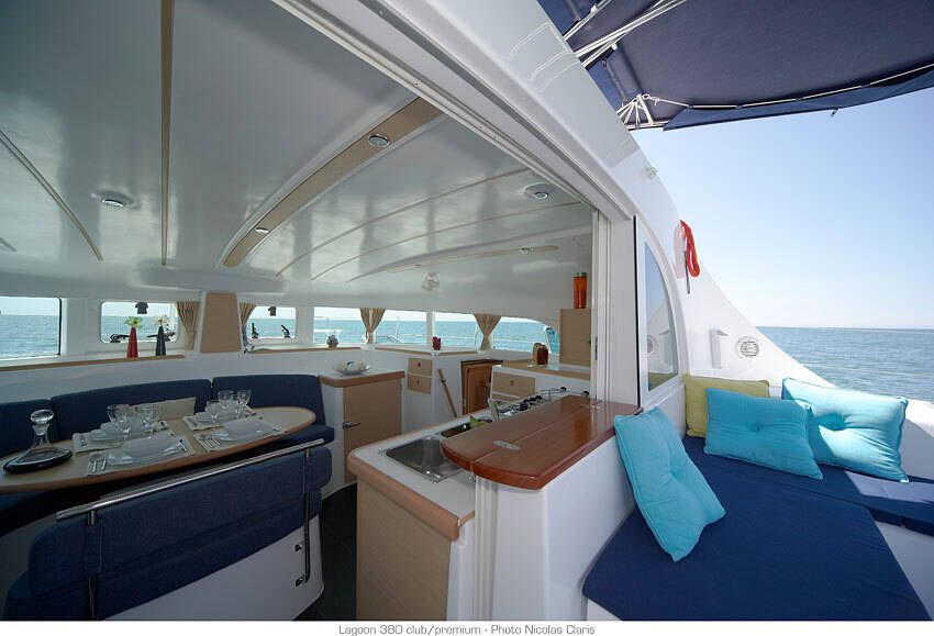 Lagoon 380 LUNASEA 