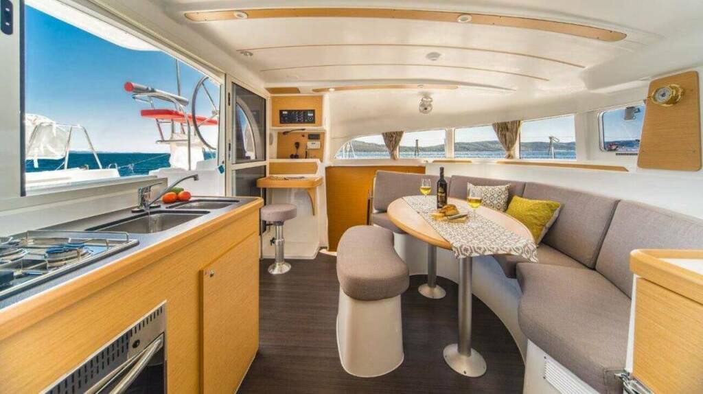 Lagoon 380 Bilbilis