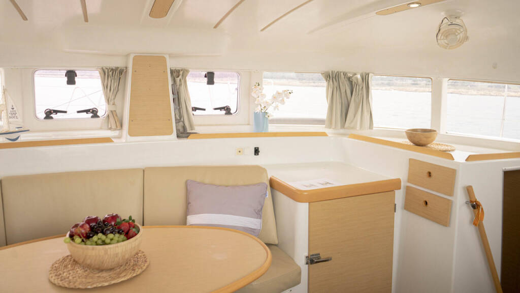 Lagoon 380 Bilbilis