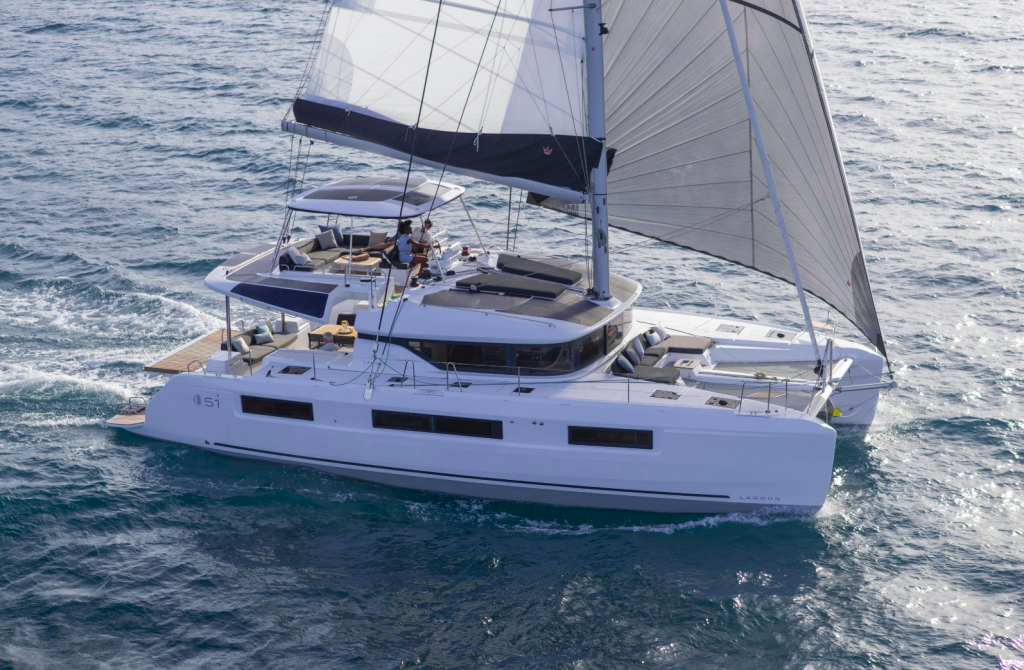 Lagoon 51 Apolon