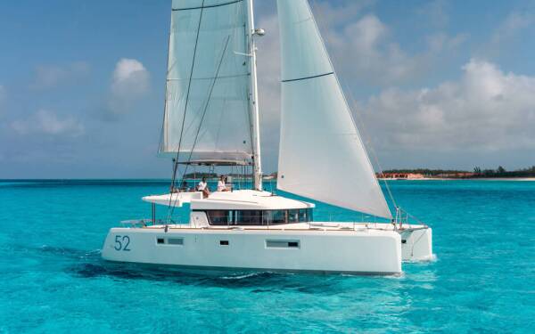 Lagoon 52 F GULL 