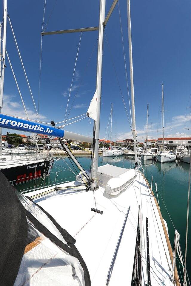 Oceanis 35.1 Aris