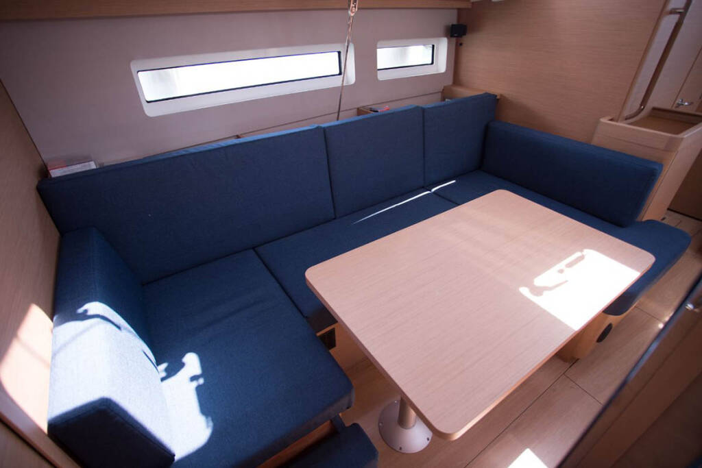 Sun Odyssey 440 La Baavca 588/2025