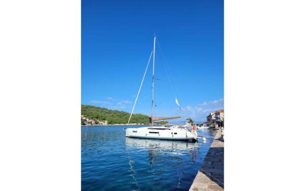 Sun Odyssey 440 Habibi