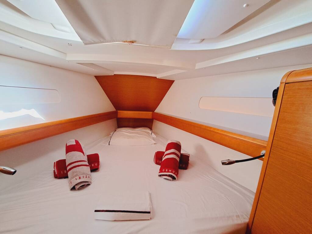 Sun Odyssey 449 Mientras Tanto